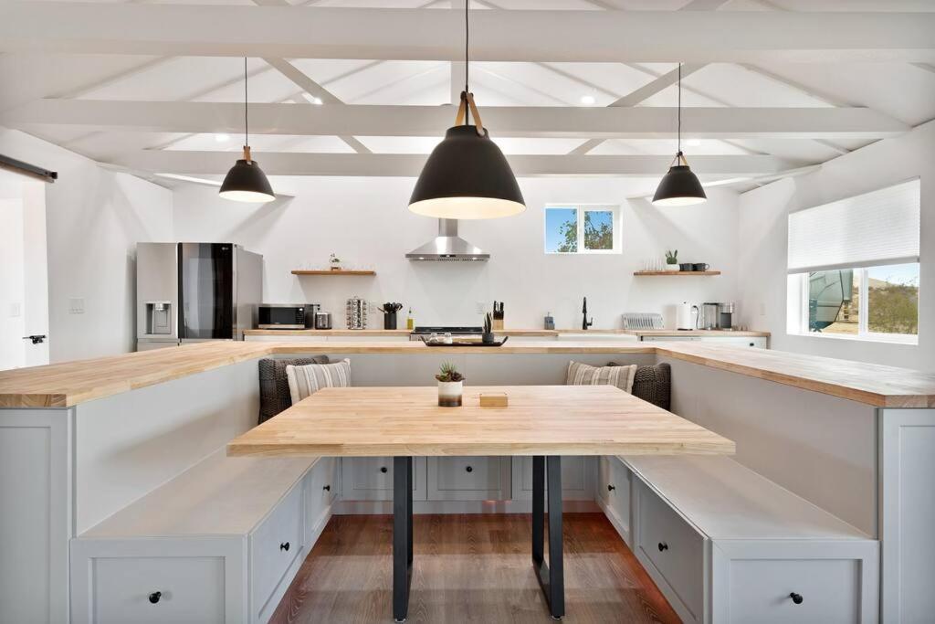 Beautiful Newly Remodeled Home, Near Jt Park Joshua Tree Dış mekan fotoğraf